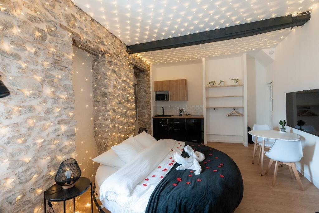 Apartment Ode Au Bonheur *